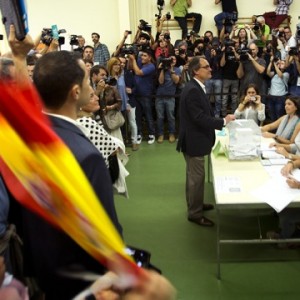 В Каталонии народ проголосовал за сторонников независимости региона от Испании