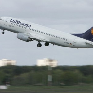 Более 1500 авиарейсов отменят в Германии из-за забастовки пилотов