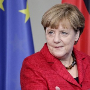 По мнению Меркель, без участия России справиться с притоком беженцев не получится