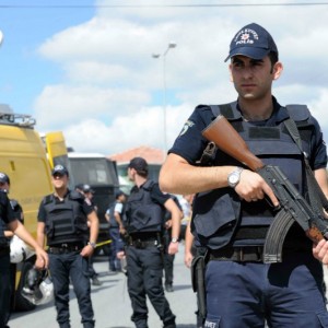 Террористы "Исламского государства" устроили перестрелку с полицией Турции