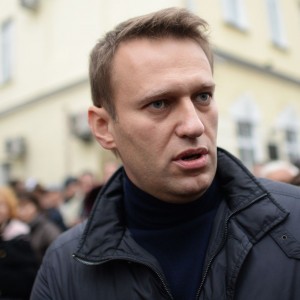 Судебные приставы не сумели наложить арест на имущество Навального
