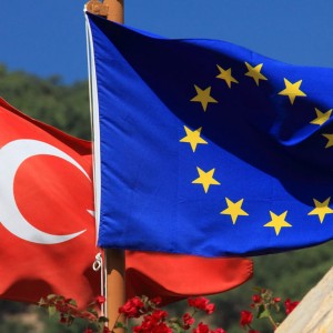 Германия пообещала ускорить процесс вступлению Турции в Евросоюз