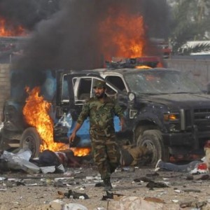 Террористы-смертники подорвали себя в толпе людей в Багдаде