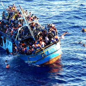 Две лодки с беженцами затонули в Эгейском море