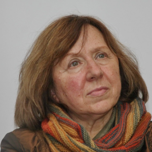 Белорусская писательница получила Нобелевскую премию по литературе