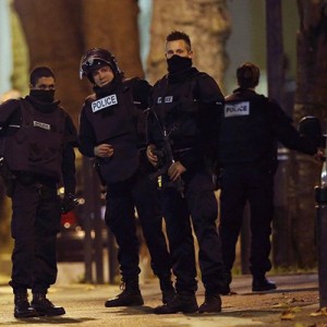 Неподалеку от Парижа полиция обнаружила пояс смертника