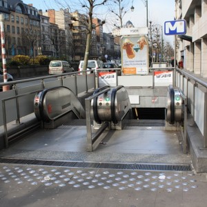 В Брюсселе полностью закрыт метрополитен из-за угрозы теракта