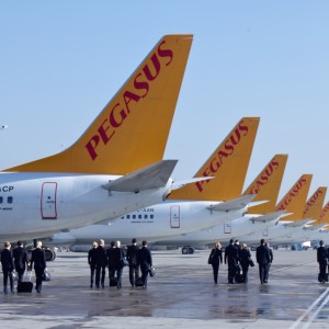 Турецкая авиакомпания Pegasus Airlines приостановила полеты в Россию